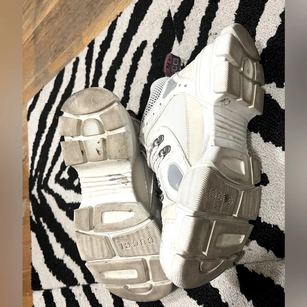 Gucci White Flashtrek Sneakers - Picture 5 of 6